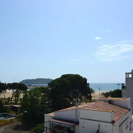 Brises Del Mar 3-1